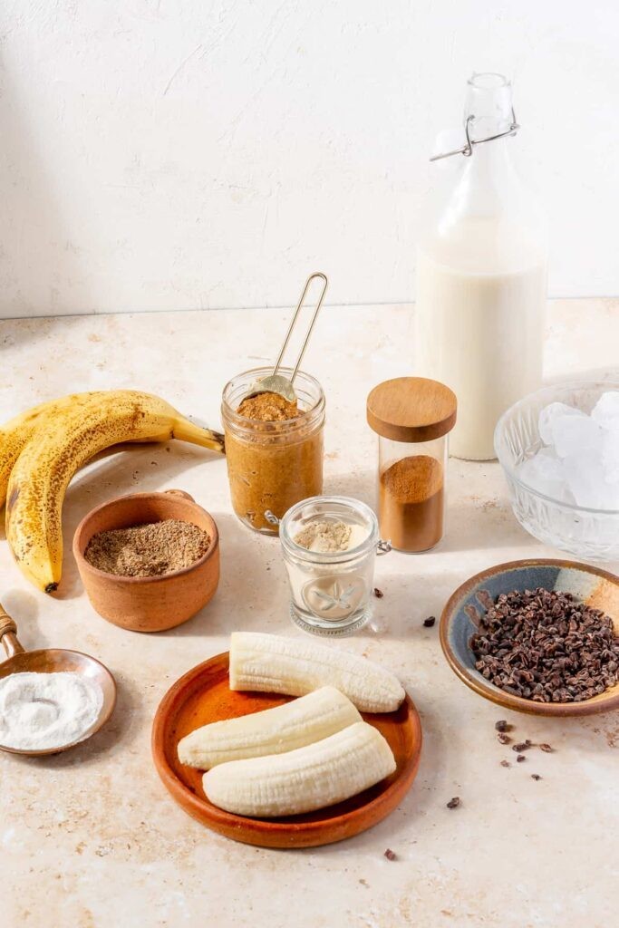Snickerdoodle Parçacıklı Smoothie: Tatlı ve Ferahlatıcı Bir Lezzet Kaçamağı